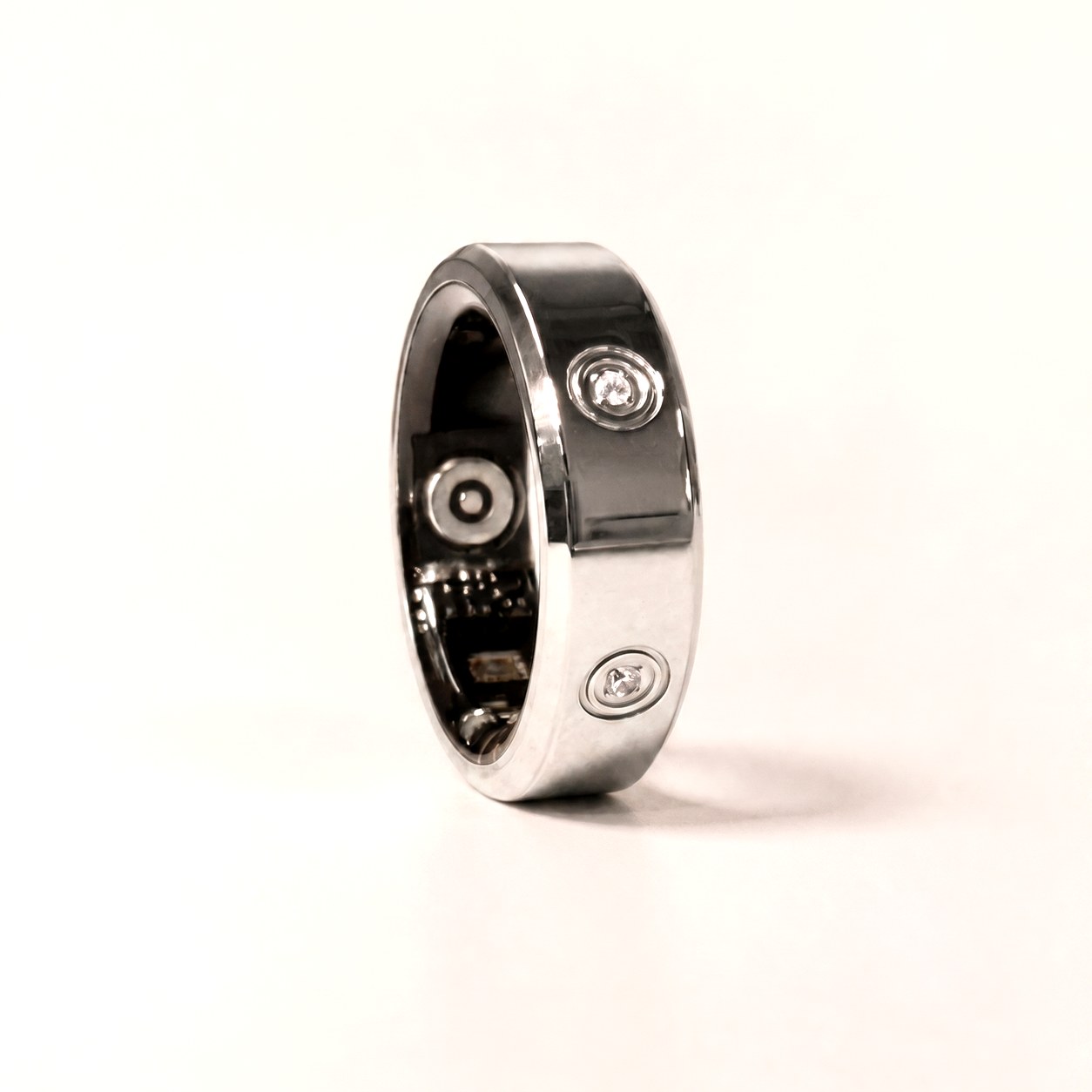 LuxenX Smart Ring in white gold